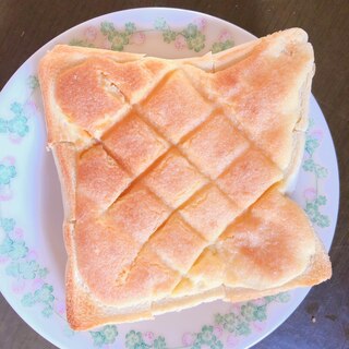 食パンでつくるなんちゃってメロンパン